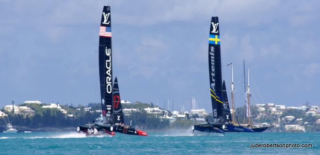 Day 2 – Race 4 – Artemis Racing and Oracle Team USA - Louis Vuitton America's Cup ©  Jude Robertson http://juderobertsonphoto.wix.com/pix